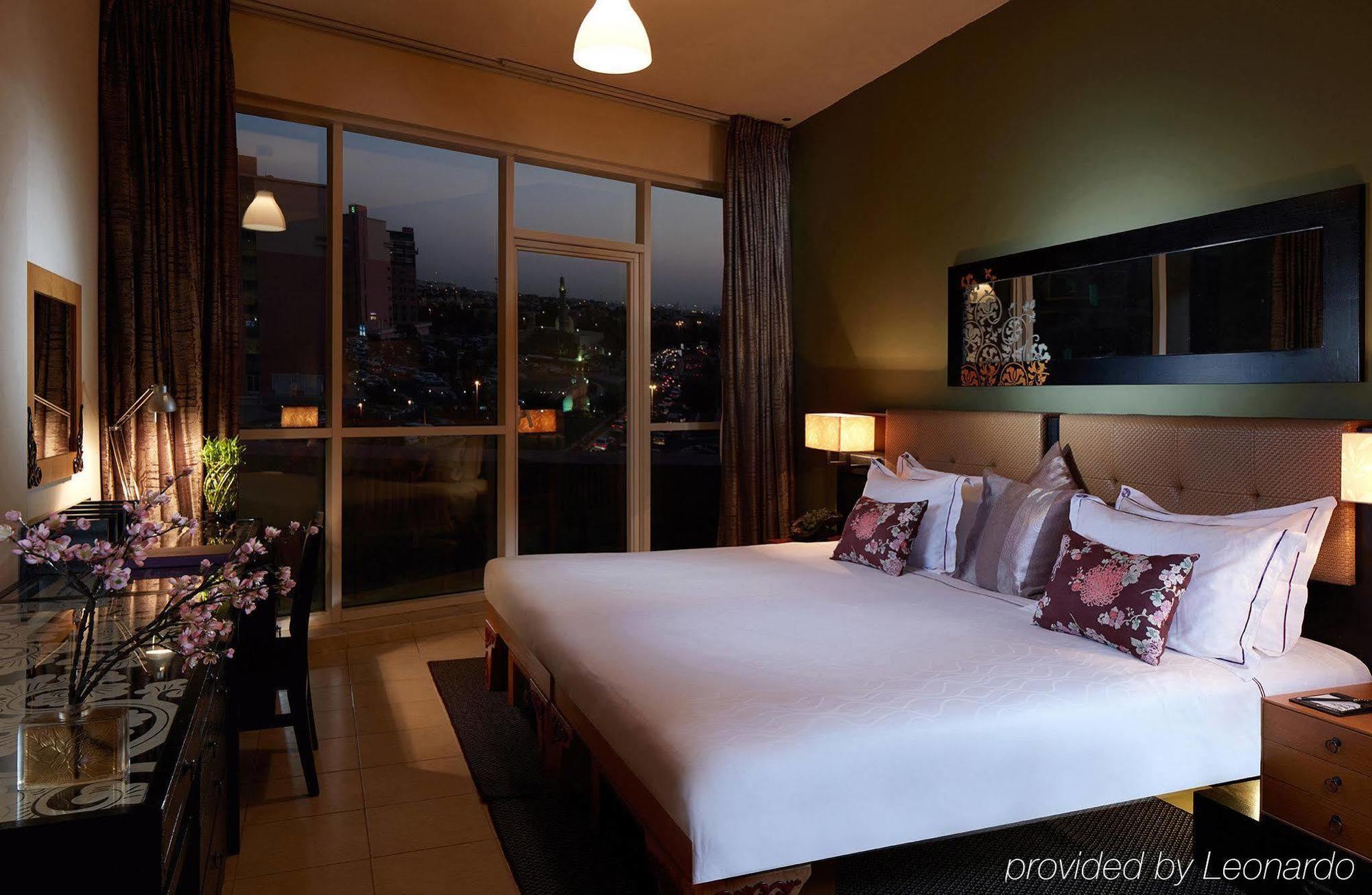 Ziqoo Hotel Apartments Dubai Esterno foto
