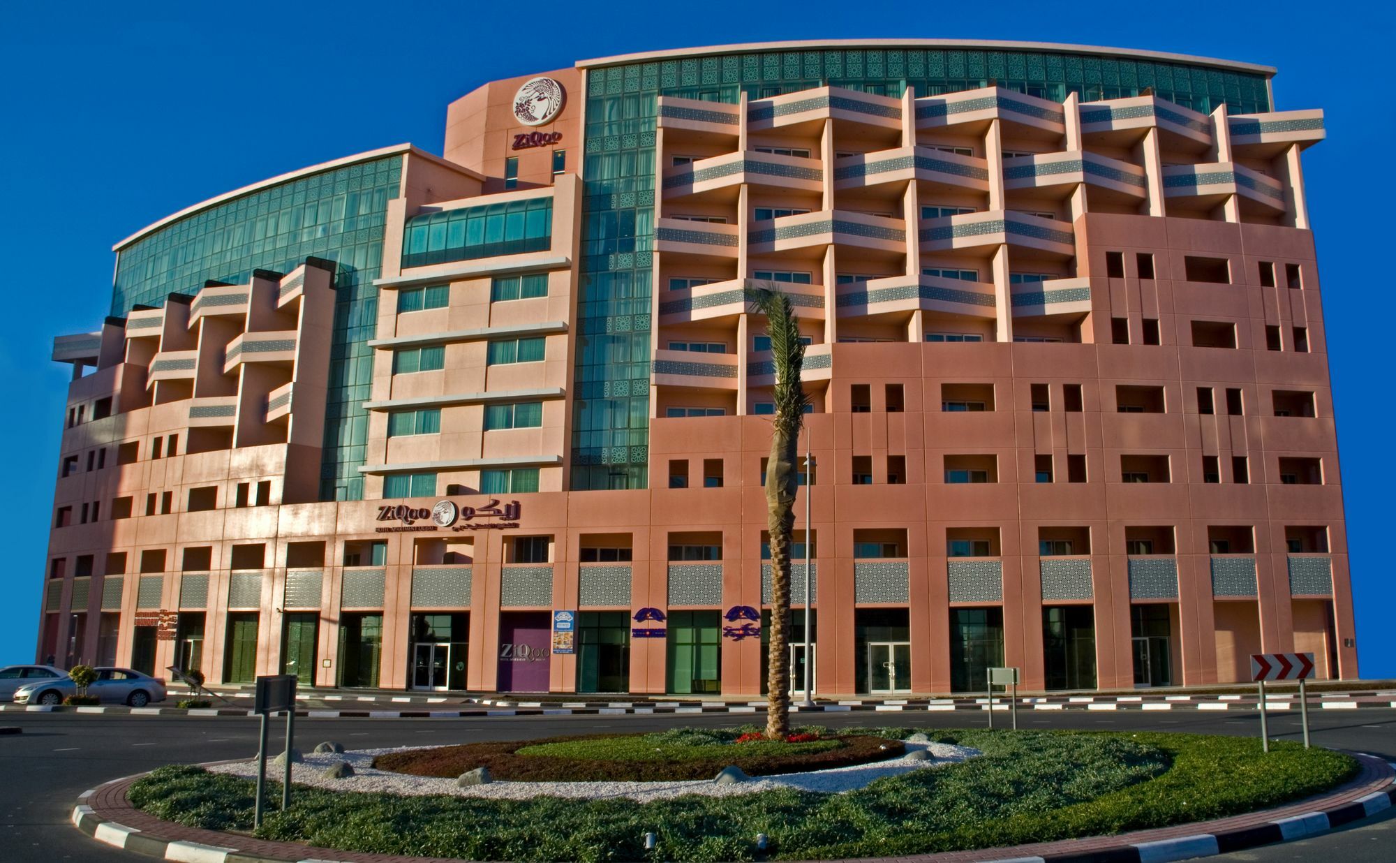 Ziqoo Hotel Apartments Dubai Esterno foto